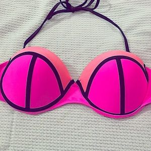 Women’s hot pink/ black bikini top size XL